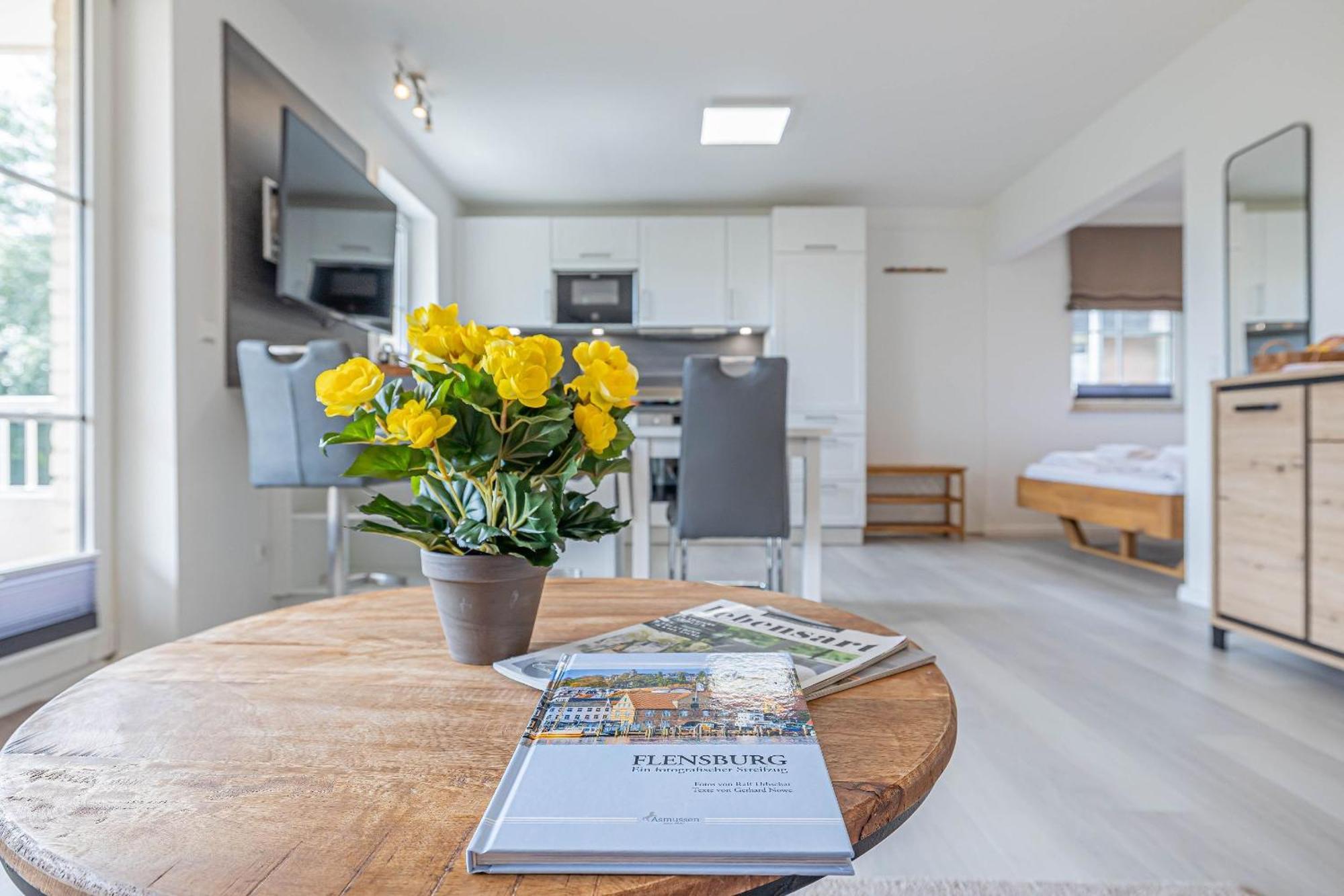 Fewo1846 - Strandresidenz Wassersleben Suedblick App 689 - Komfortables Apartment Mit Balkon Und Meerblick Harreslev Eksteriør billede
